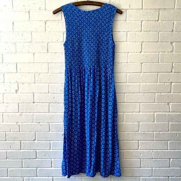 Croft & Barrow Smock Sleeveless Midi Dress Geometric Design M Blue White Casual. - Picture 4 of 12